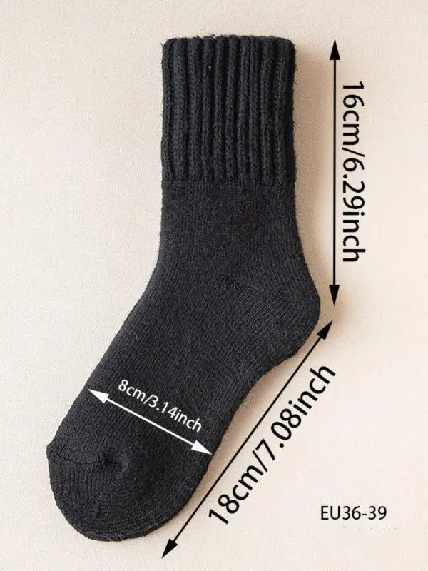 Women's Mid-Calf Knit Socks Soft Cozy Warm Everyday Socks for Fall and Winter