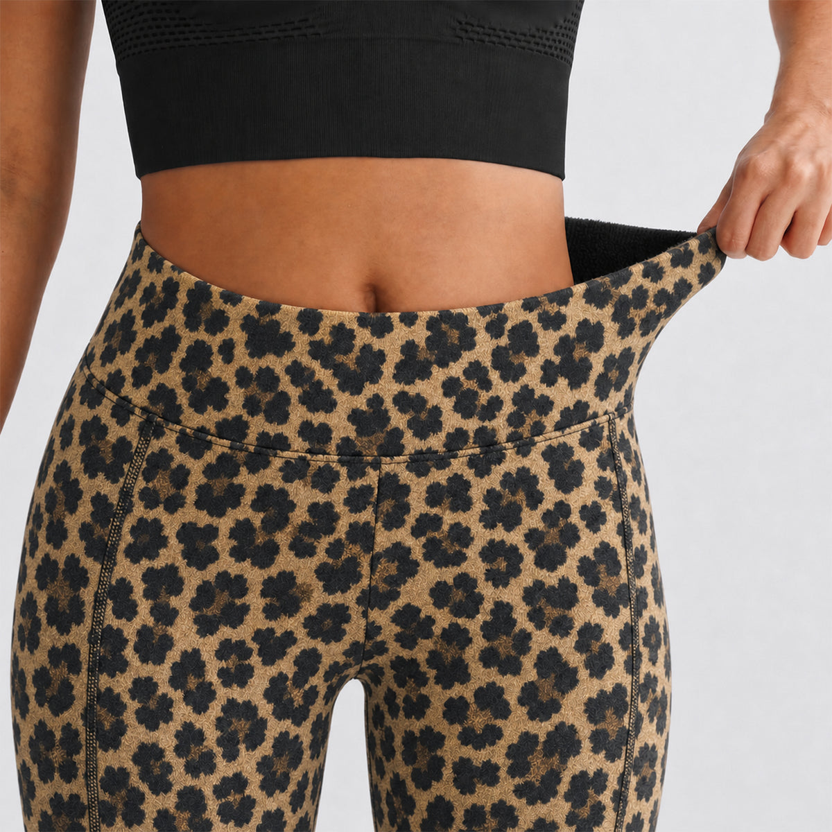 Women's Reversible Leopard Print Fleece-Lined Leggings – High-Waisted Warm Stretch Pants for Fall & Winter